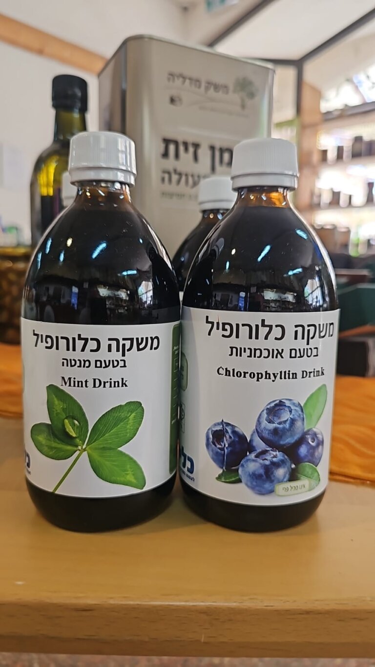 משקה כלורופיל טבעי בטעם מנטה כליל בקבוק זכוכית 500 מל